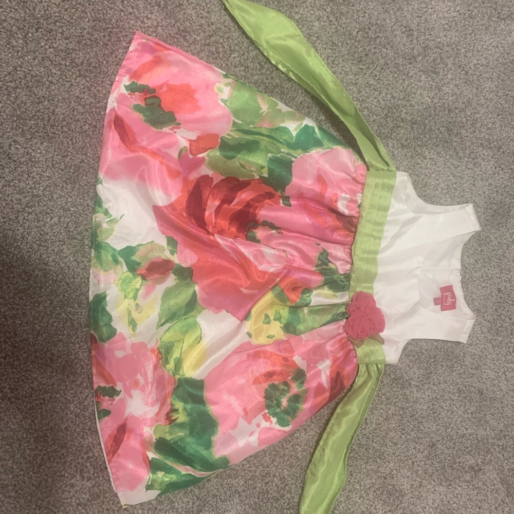 Dress - Picture 2 of 2